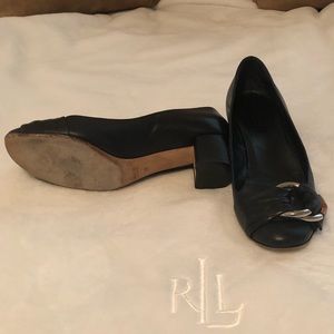 GUCCI..worn...still some life left :-)